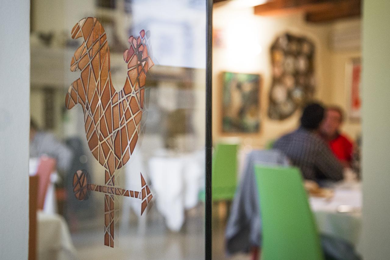 Locanda Da Ciacci Petriano Exteriér fotografie