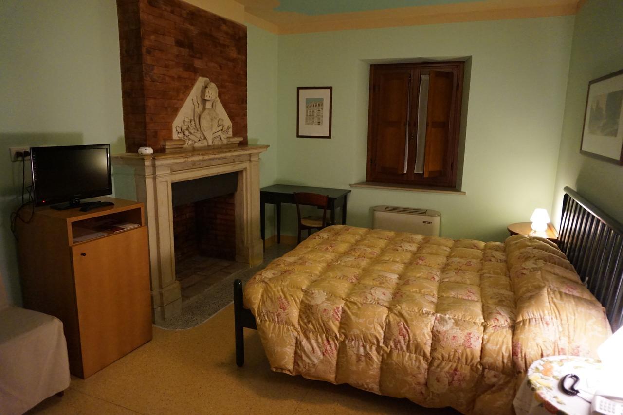 Locanda Da Ciacci Petriano Exteriér fotografie