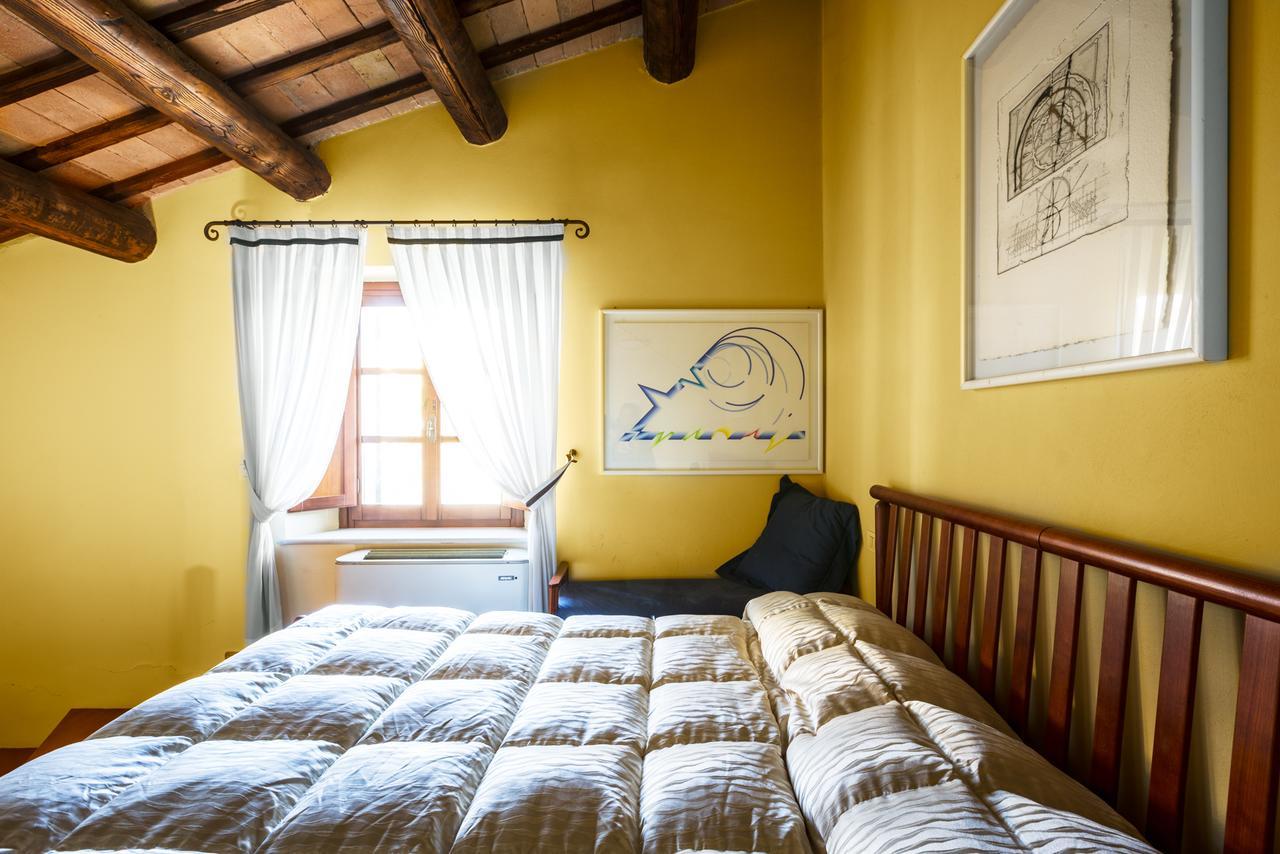 Locanda Da Ciacci Petriano Exteriér fotografie